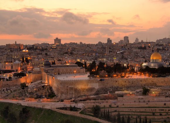 « Jérusalem habitera en sécurité » « Jérusalem habitera en sécurité »